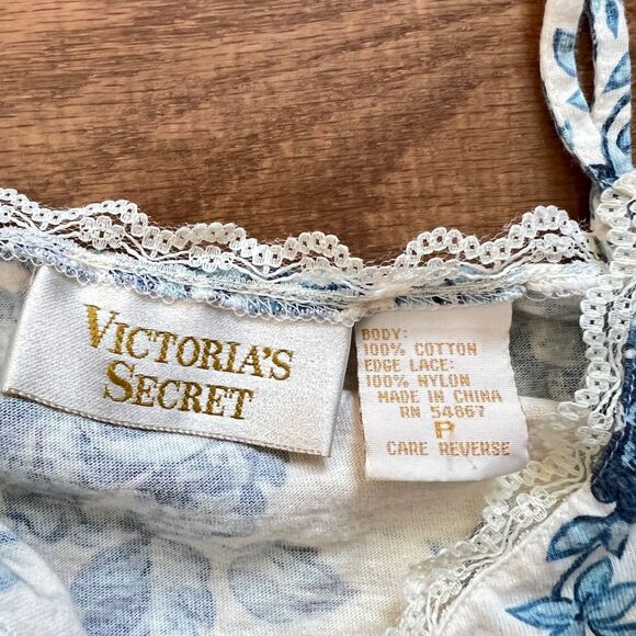 Vintage Victoria's Secret Sleep Tank Top Cami Size P Blue White Floral Lace - Picture 5 of 7